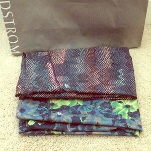 Fabletics medium yoga capris